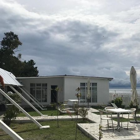 “Black Sea” Cottages Gagry Exterior photo